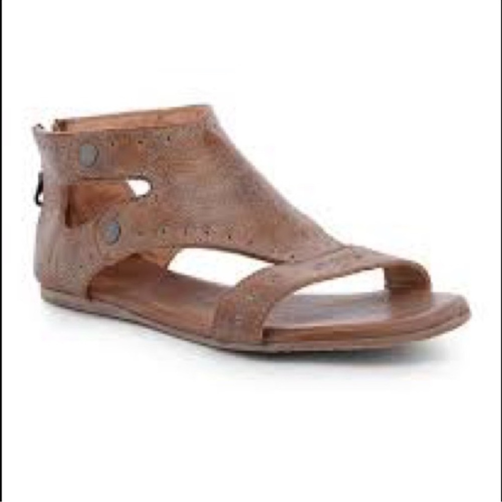 Summer T strap camel color gladiator sandals